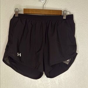 Under Armour Fly By 2.0 Black Running Shorts Med athleisure gym workout athletic
